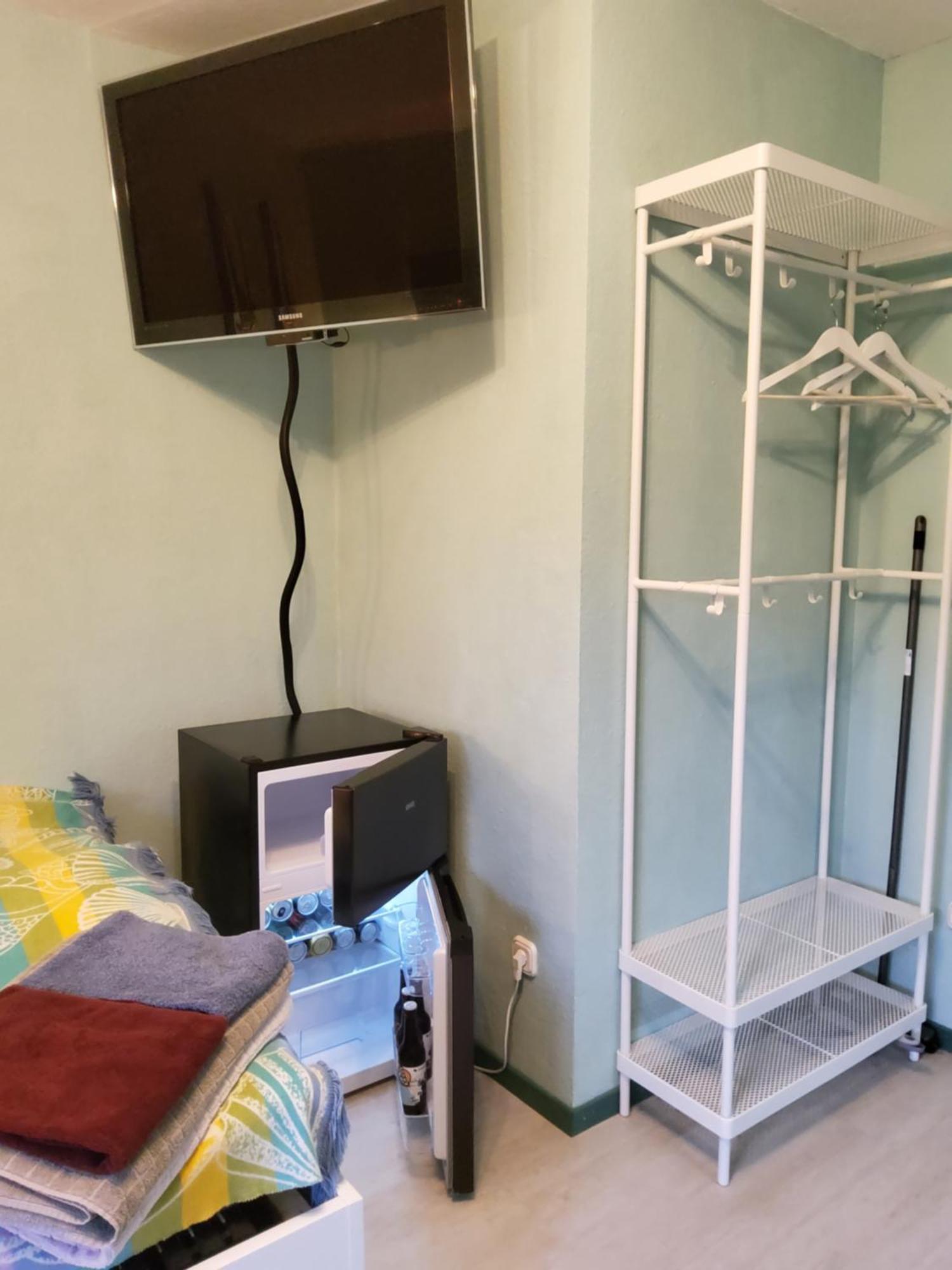 Studio-Apartment Mit Kleinem Gartenanteil 버그아프페마른 외부 사진
